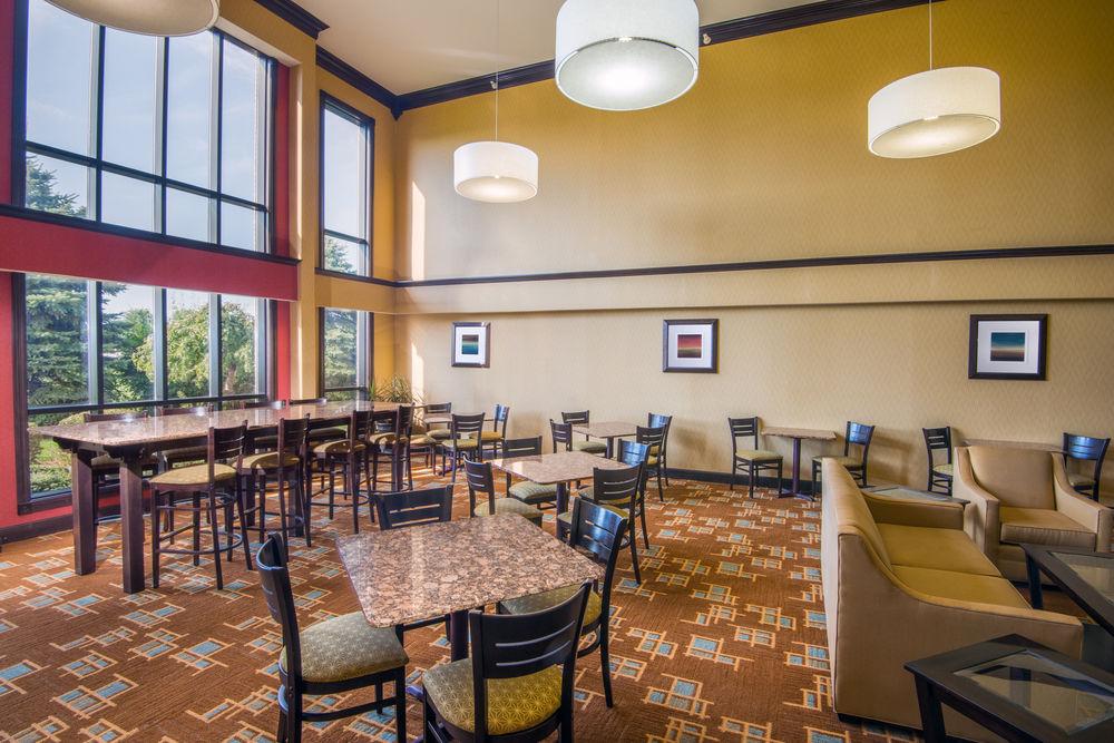 Holiday Inn Express Hotel & Suites Wauseon By Ihg Exterior foto