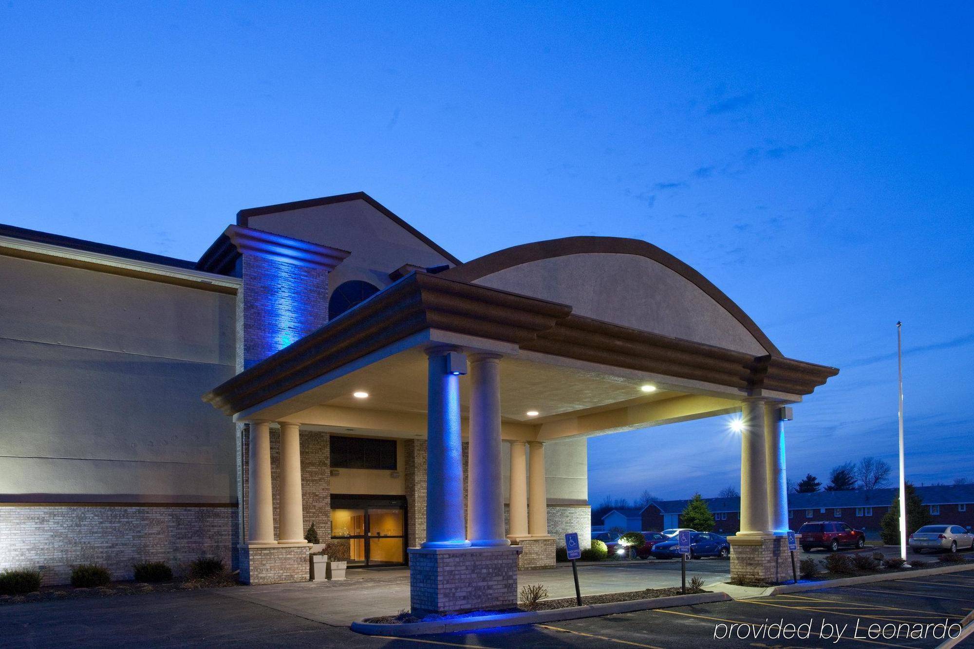 Holiday Inn Express Hotel & Suites Wauseon By Ihg Exterior foto